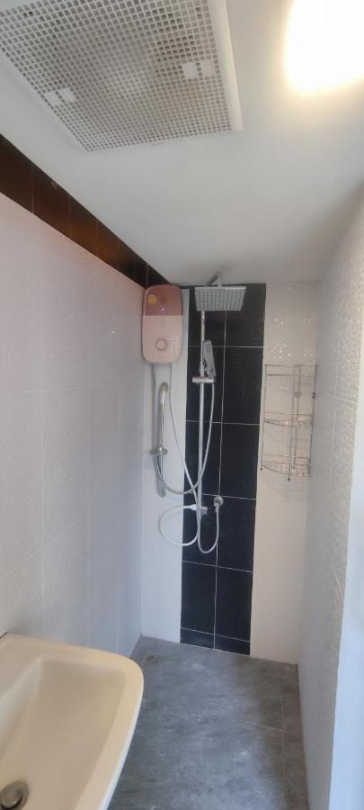 האד רין Medileaf Hostel מראה חיצוני תמונה
