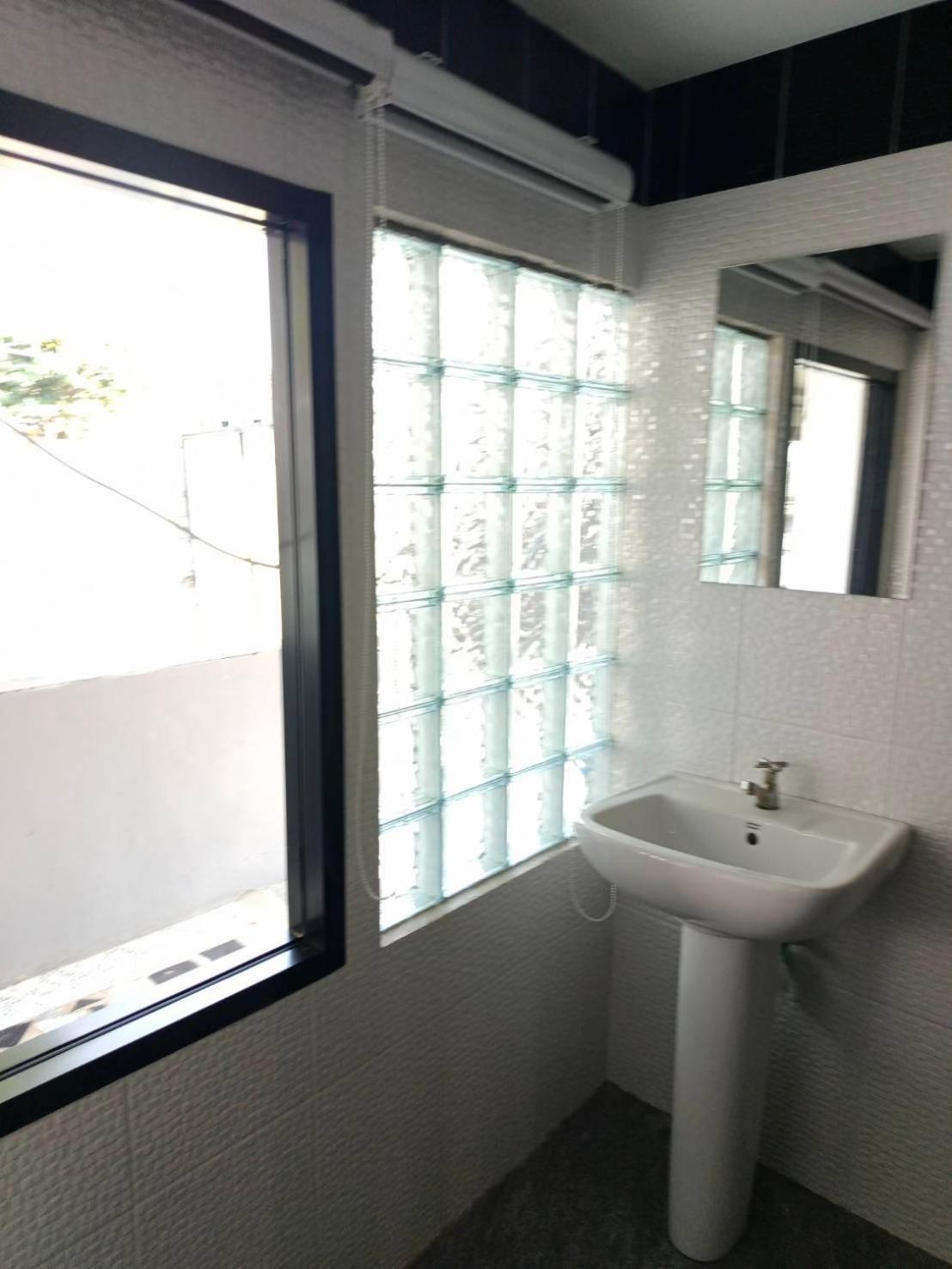 האד רין Medileaf Hostel מראה חיצוני תמונה